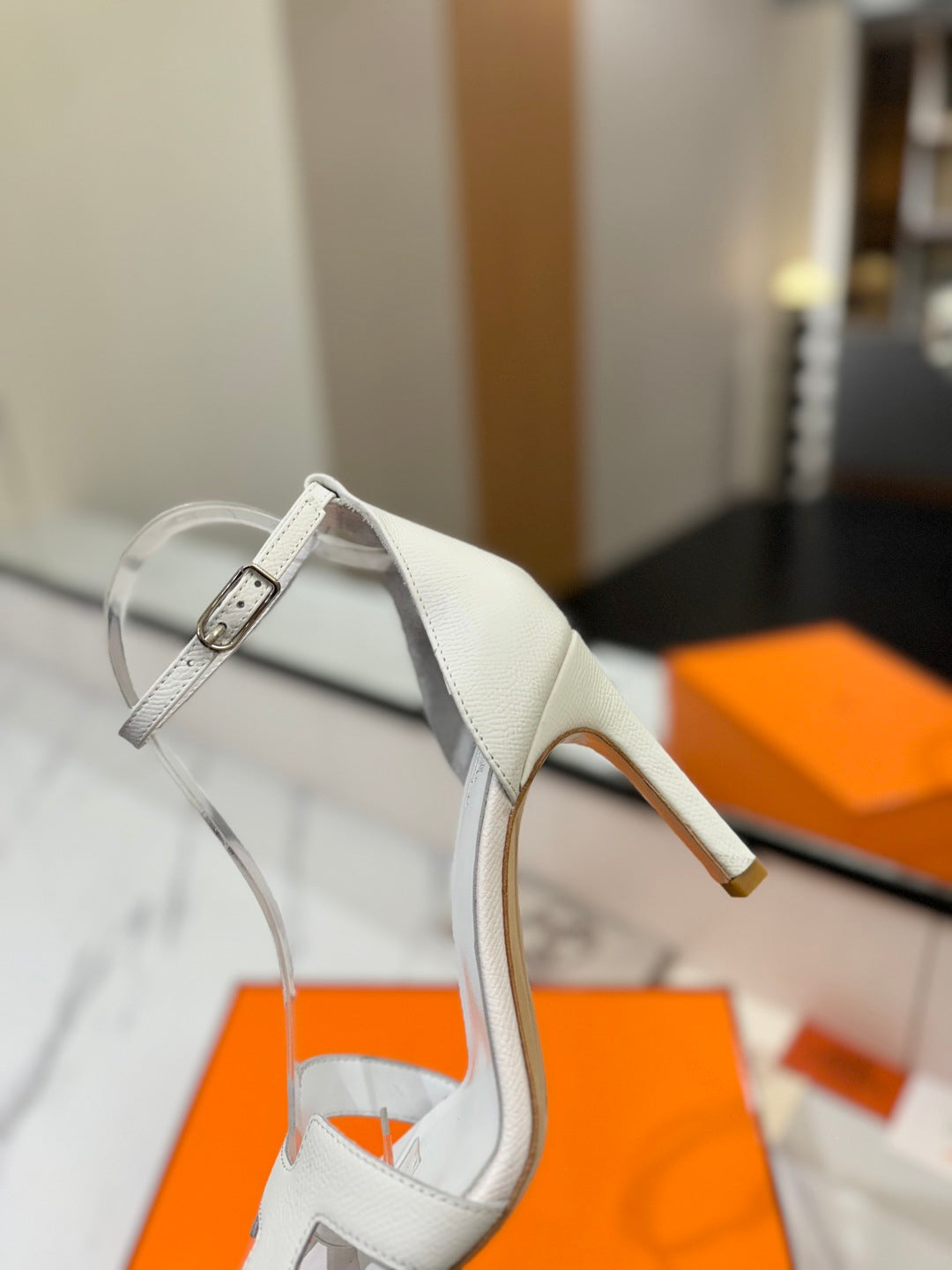 Hermès