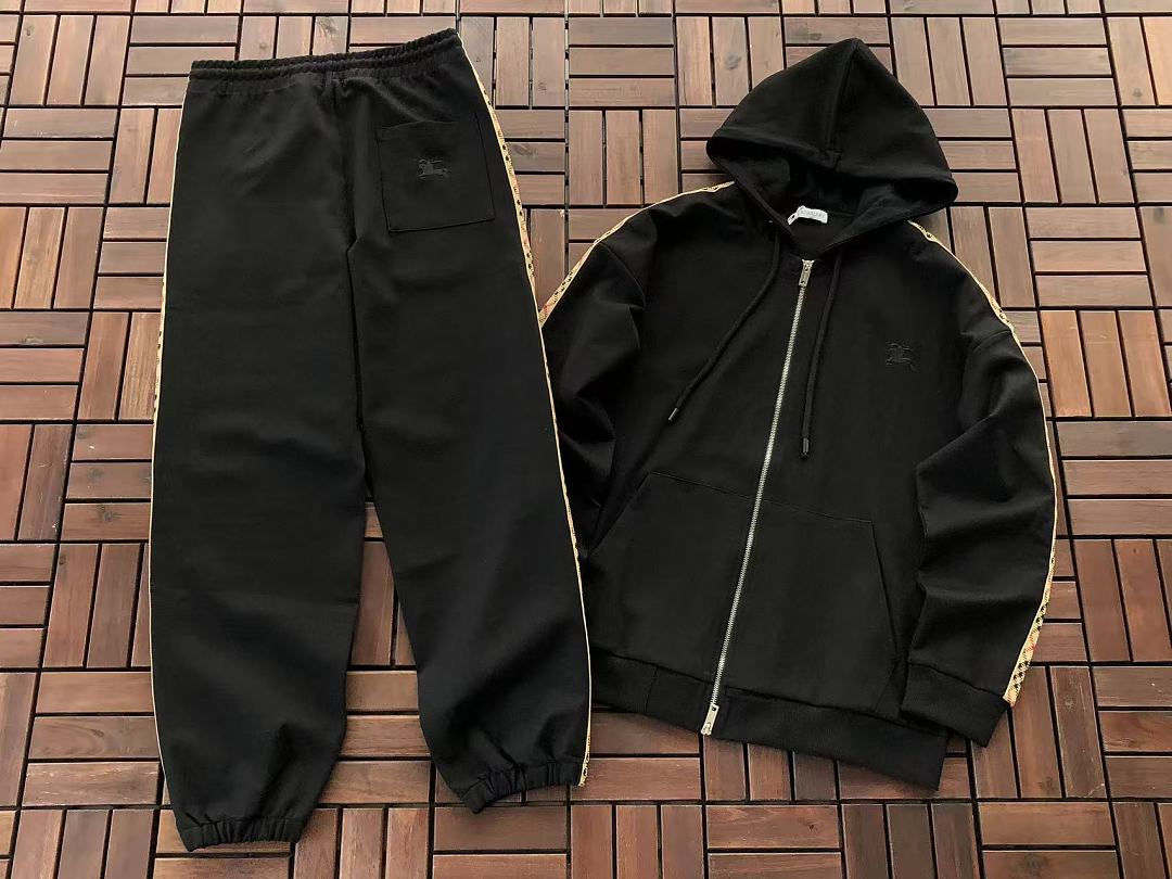 TOP￥~215 PANTS ￥~185 B🔥RB🔥RRY HOODIE TROUSERS