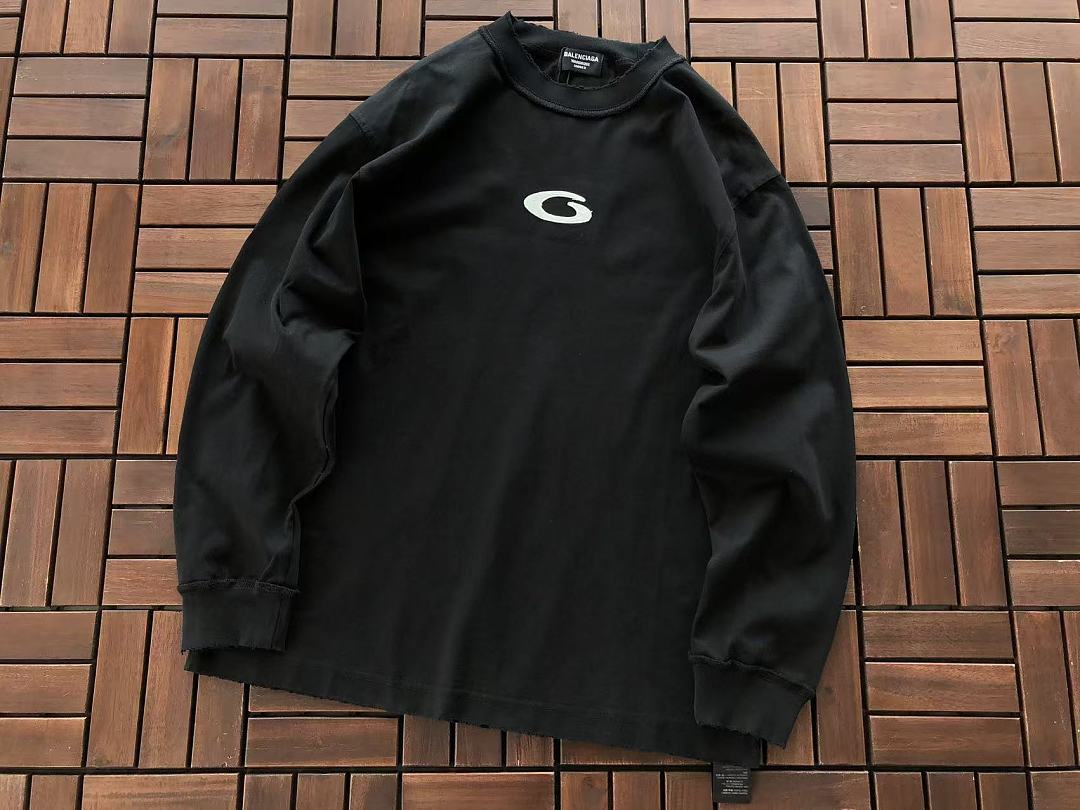 B🔥L🔥🔥🔥IA🔥A LONG-SLEEVE