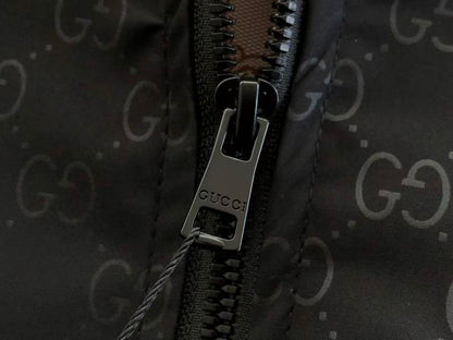Chaqueta gucc!