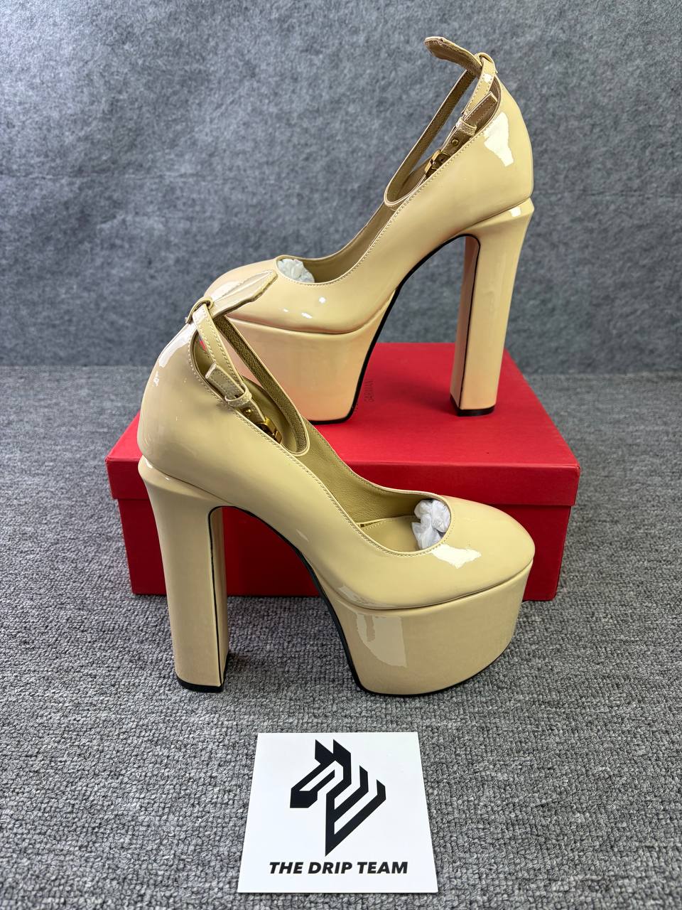 TACONES VALENTIN0 talla 38
