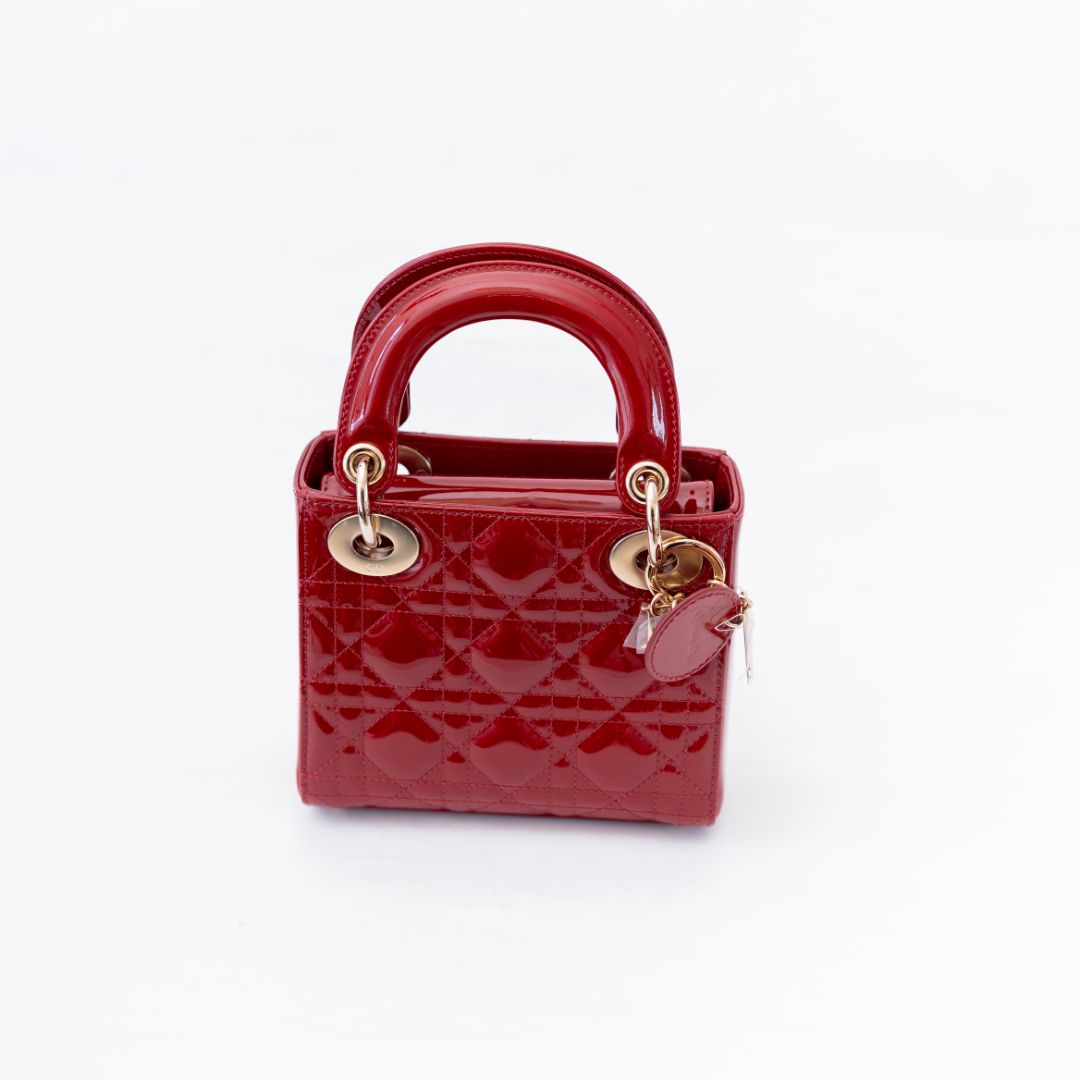 DIOR