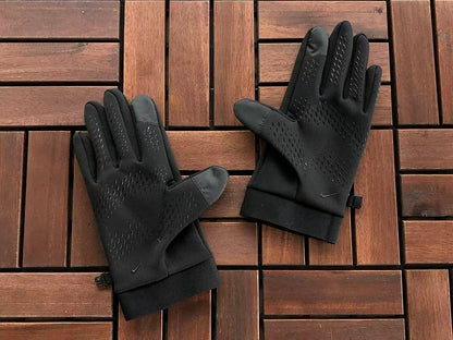 N🔥K🔥GLOVE