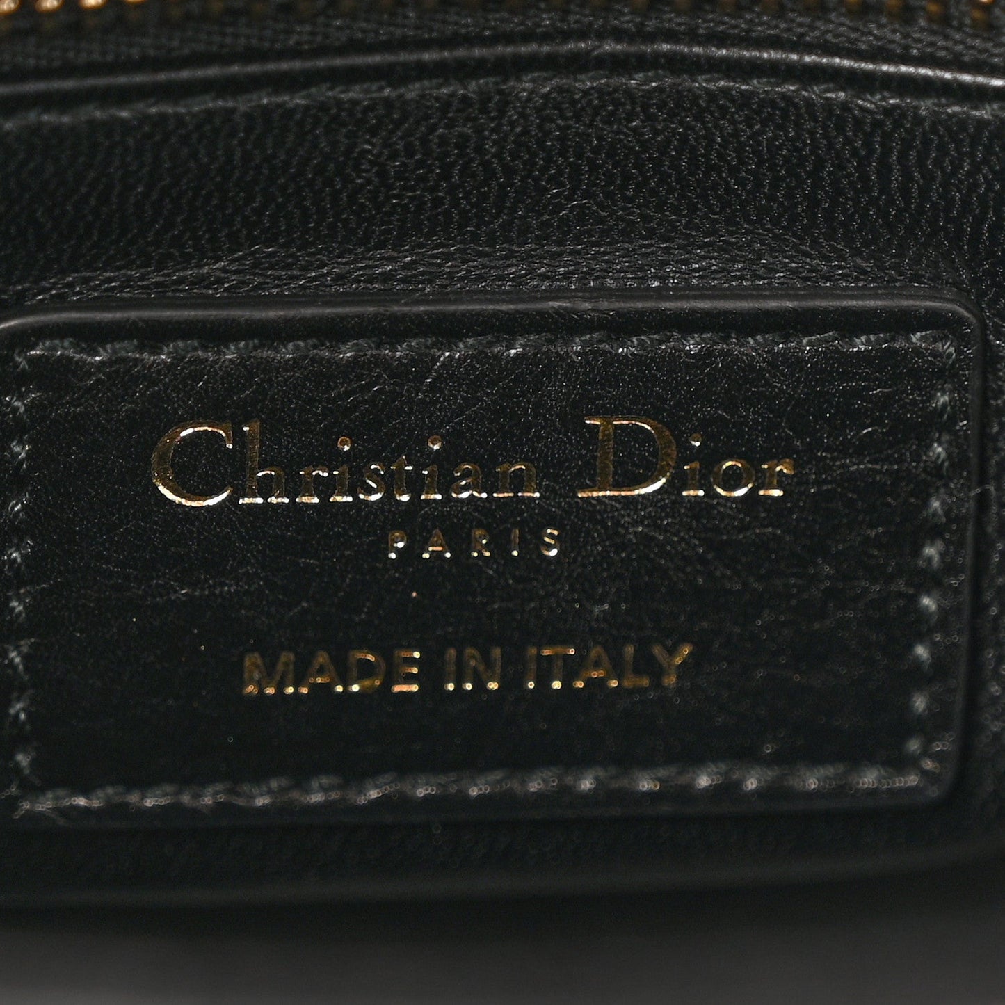 DIOR