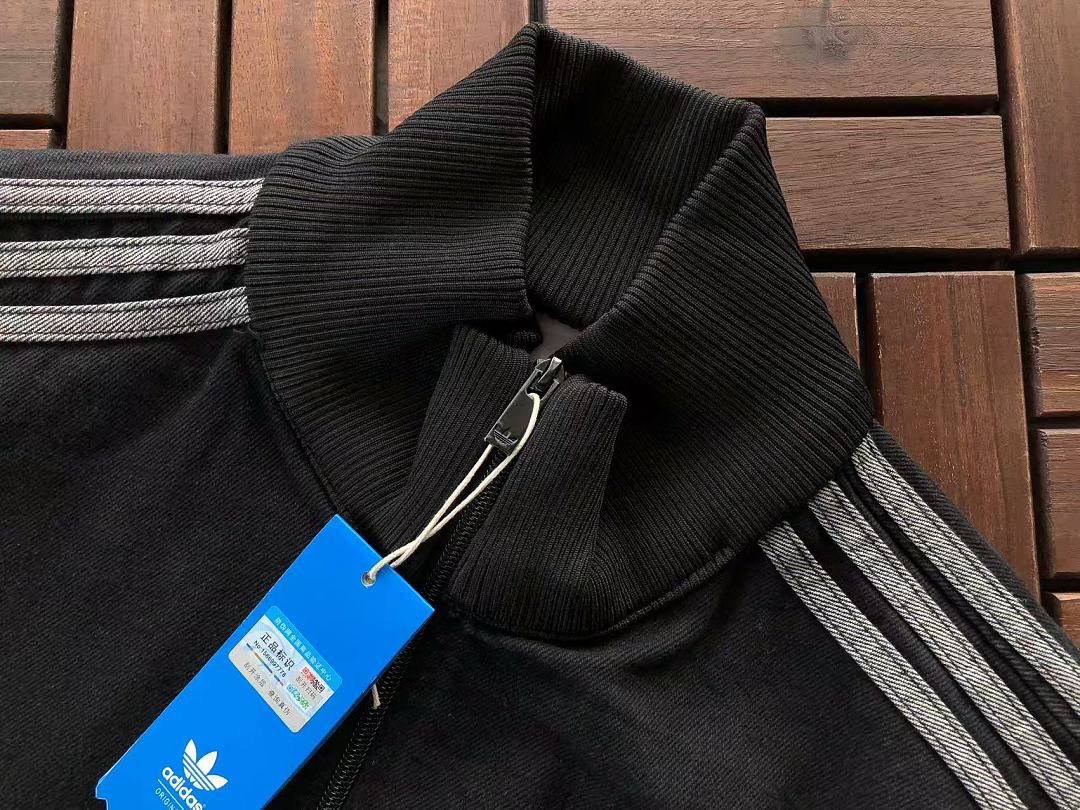 Chaqueta ADIDA$