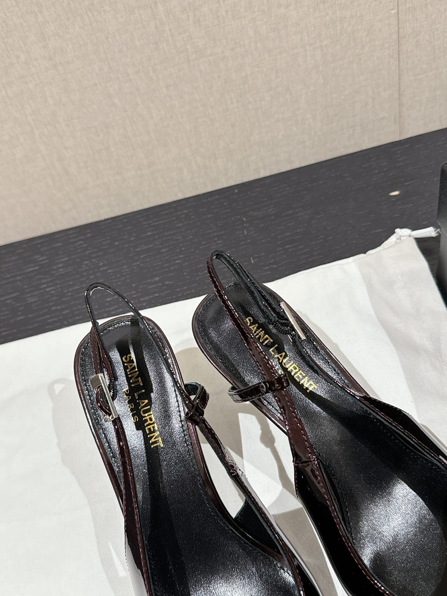 Saint Laurent