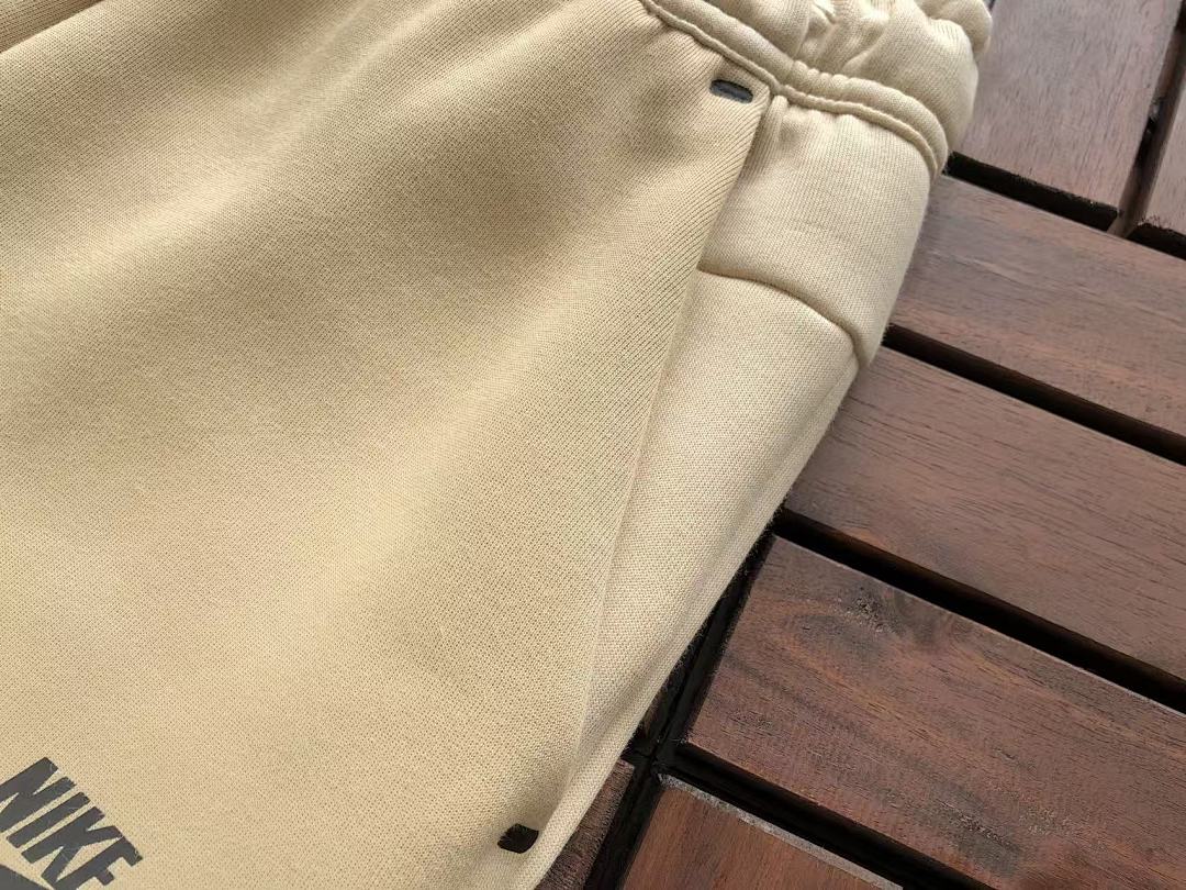TF 2020 CU4489-234 zip-up coat CU4495-234 pants