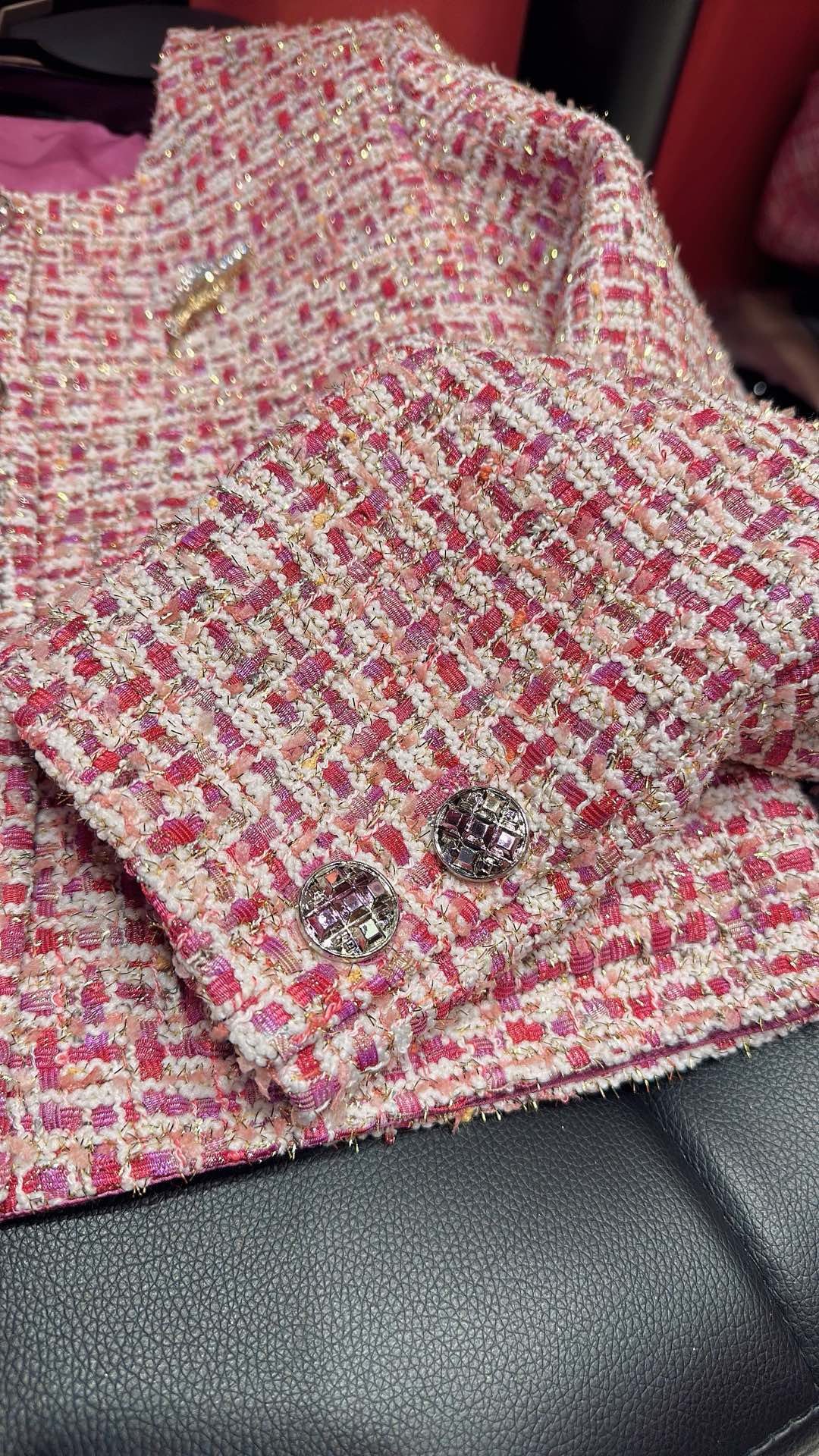 CHANEL