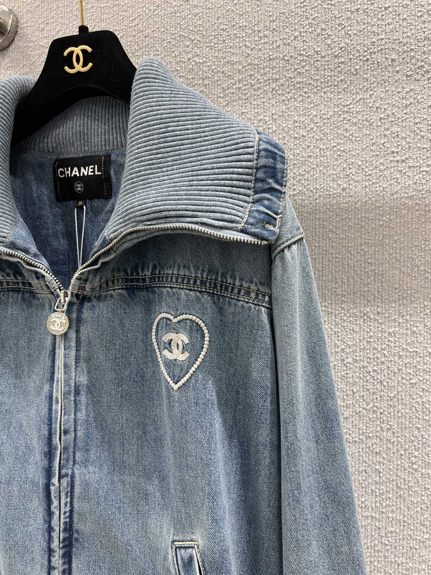 CHANEL