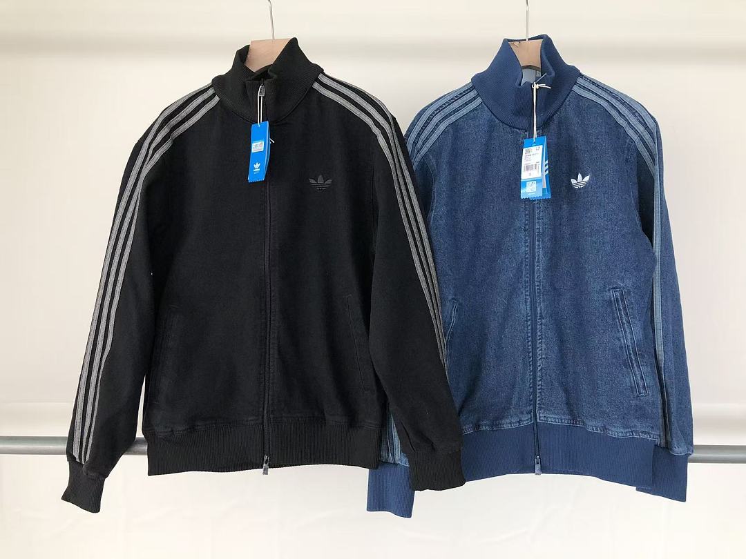 Chaqueta ADIDA$