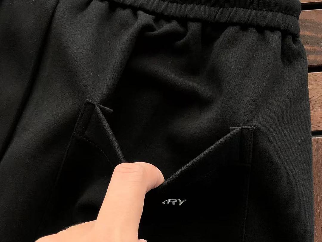 B🔥RB🔥RRY TROUSERS