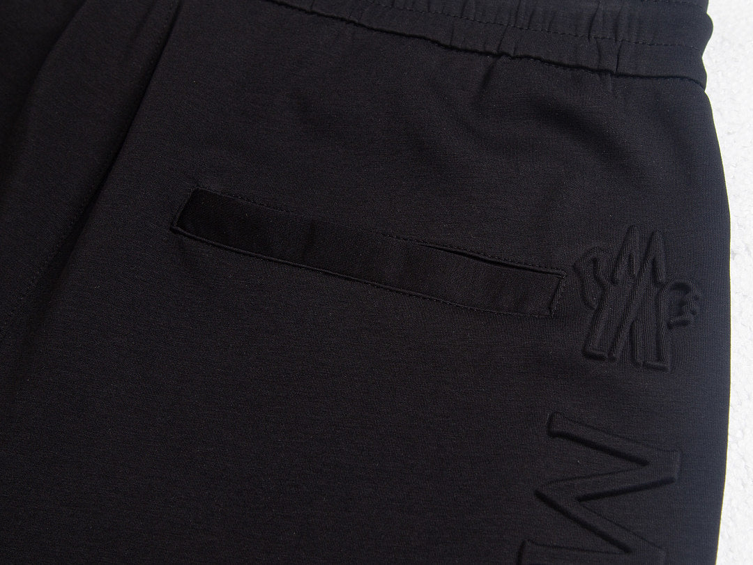 PANTALON CORTO MONCL£R