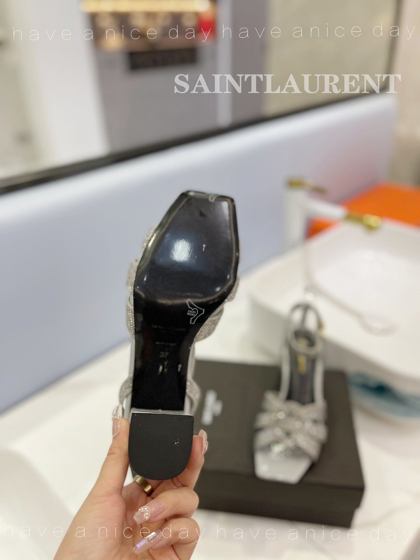Saint Laurent