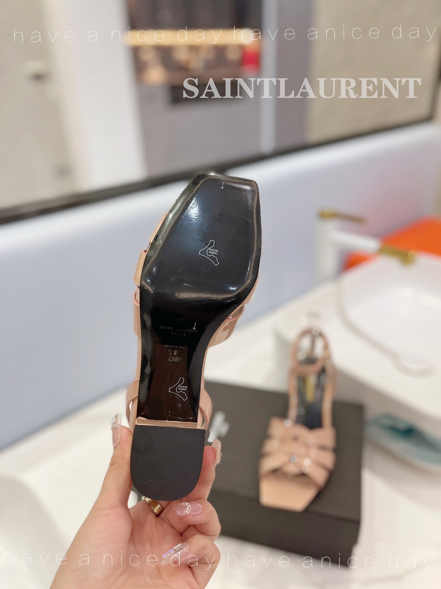 Saint Laurent