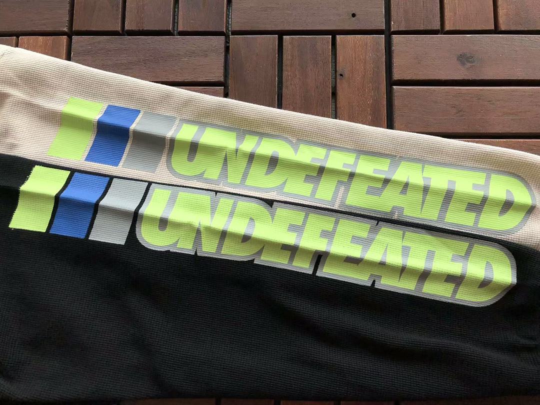 UNDEFEATED LONG-SLEEVE