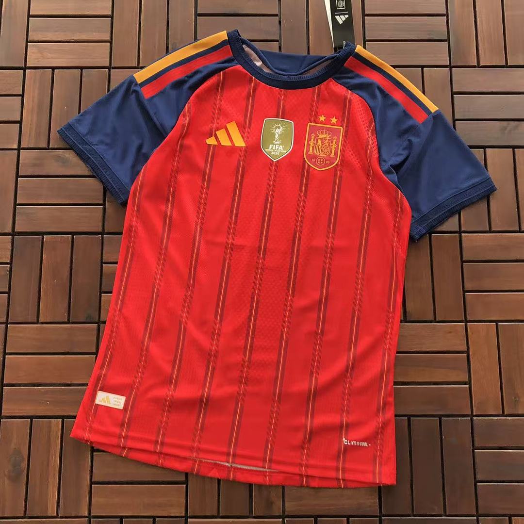 FOOTBALL T-SHIRT