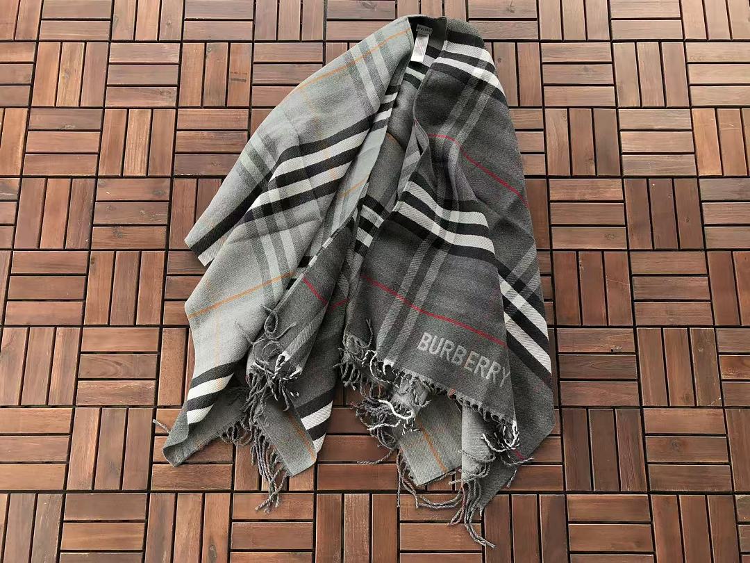 B🔥RB🔥RRY SCARF