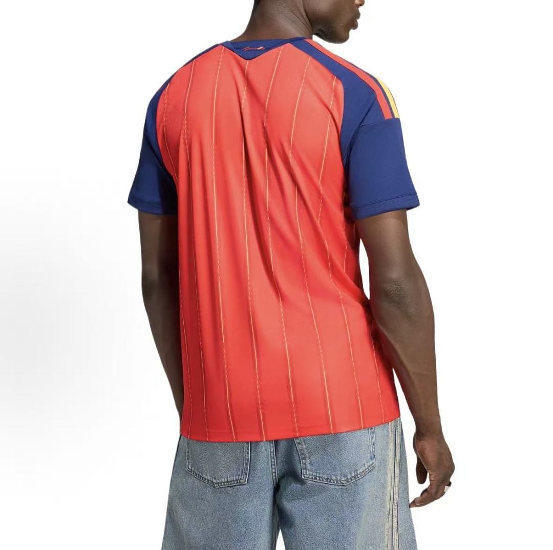FOOTBALL T-SHIRT