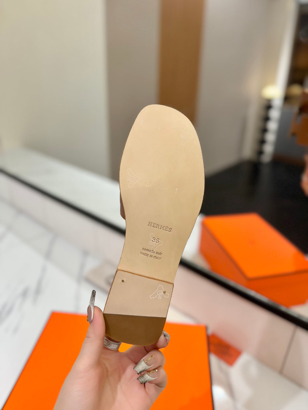 Hermès