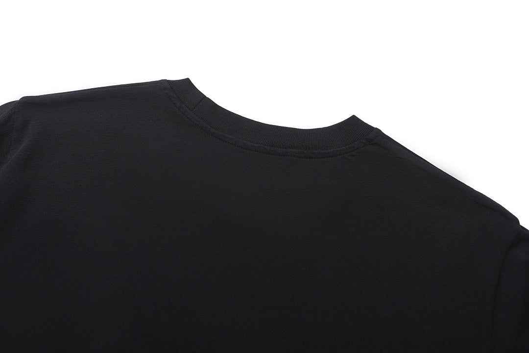 CAMISETA MONCL£R - 379