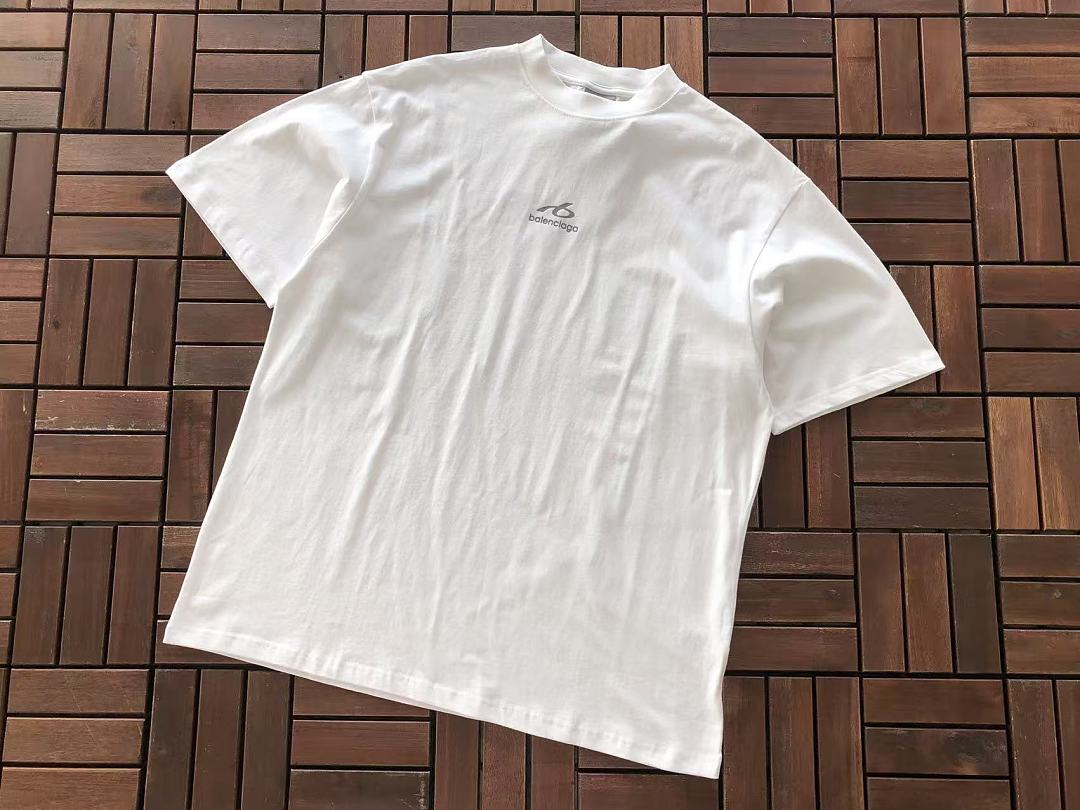 B🔥L🔥🔥🔥IA🔥A T-SHIRT