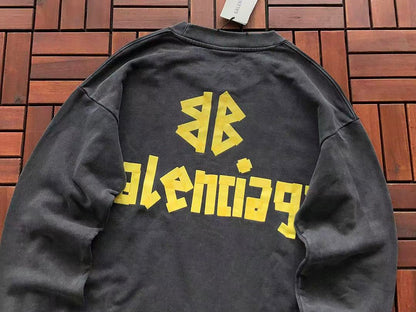 B🔥L🔥🔥🔥IA🔥A SWEATER