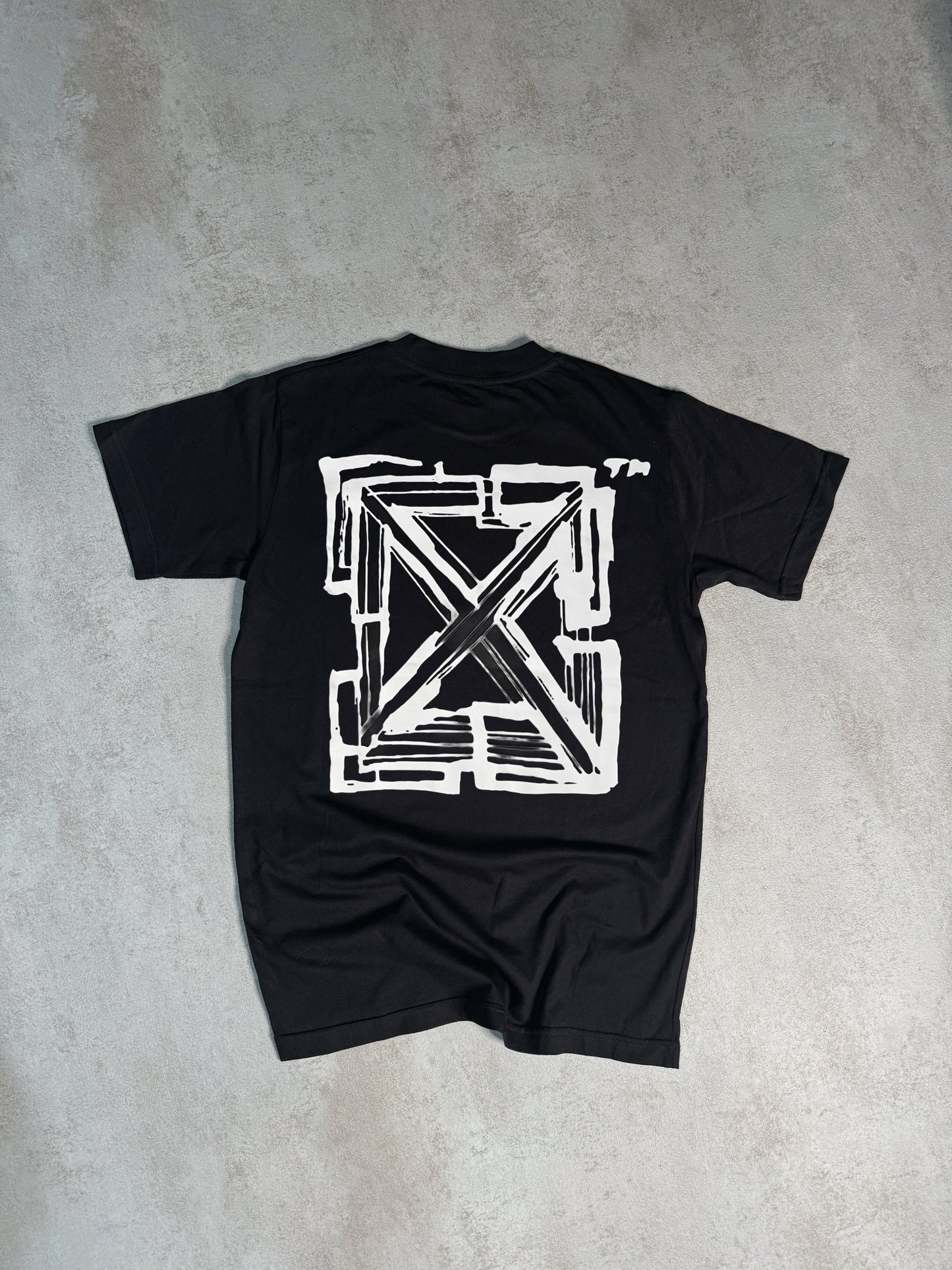 CAMISETA OFF WHlTE