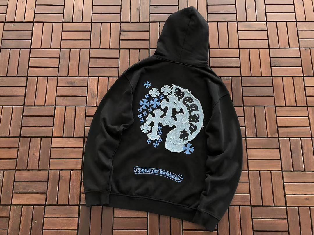 CH🔥OM🔥 HE🔥RTS HOODIE