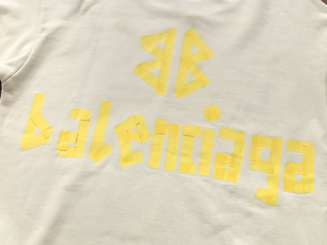 B🔥L🔥🔥🔥IA🔥A SWEATER