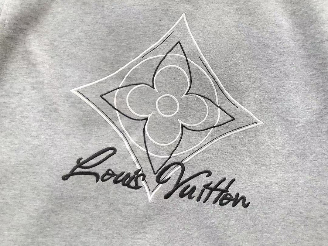 L🔥HOODIE