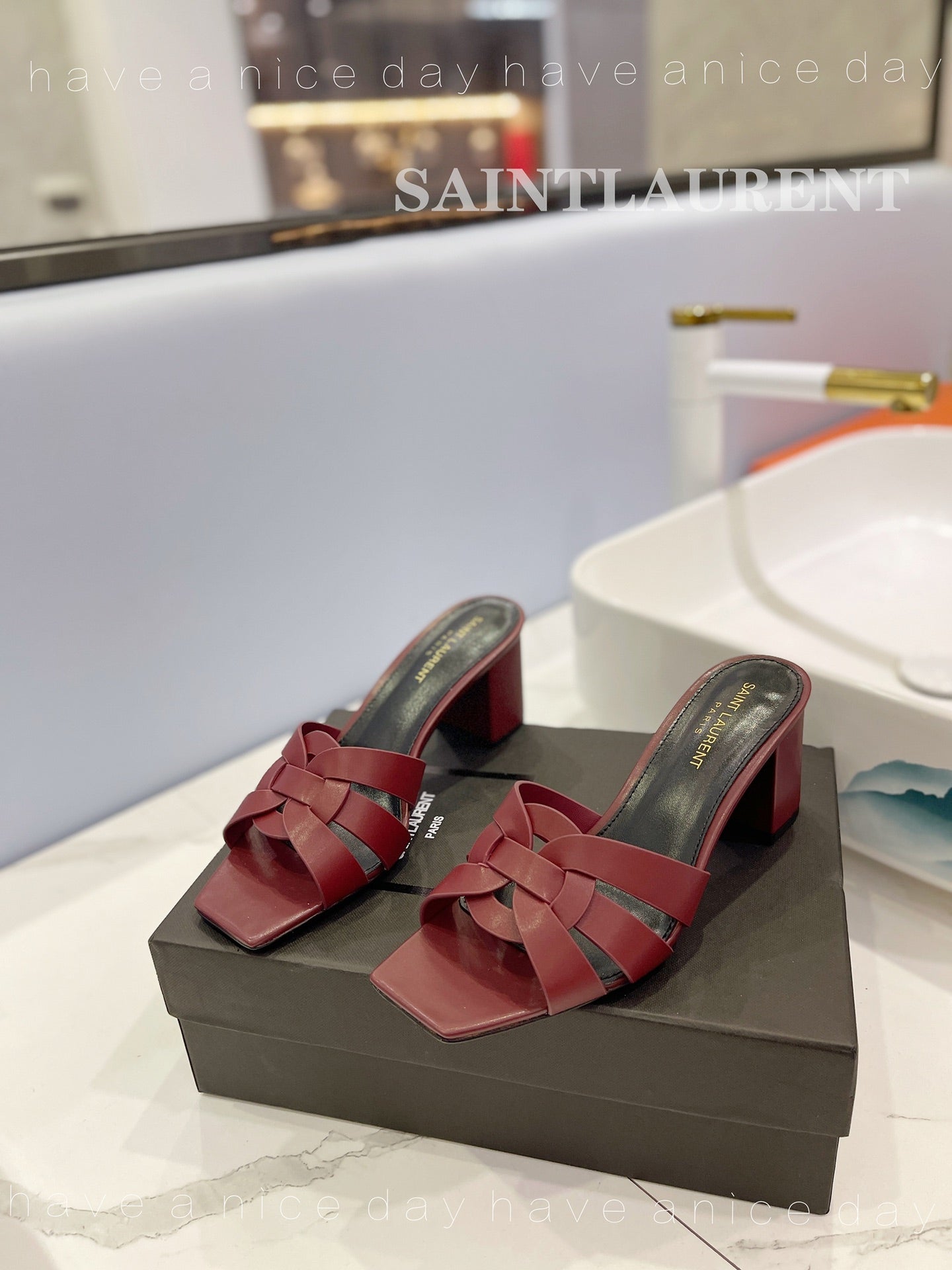 Saint Laurent