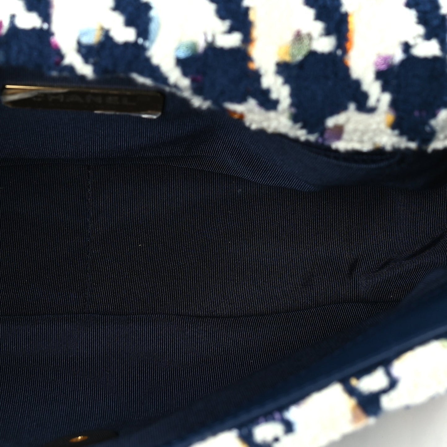 Tweed Quilted Medium 19 Flap Ecru Navy Blue Multicolor