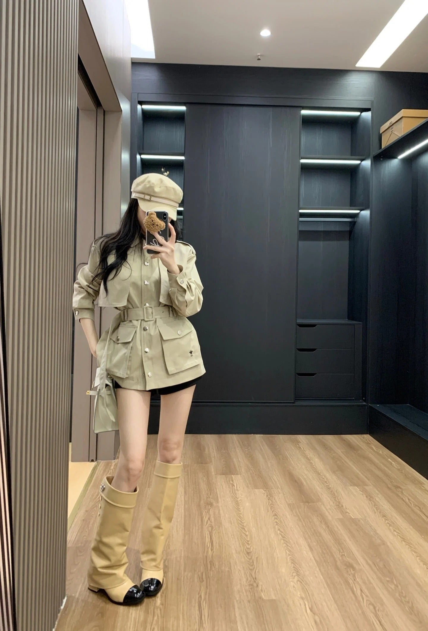 DIOR