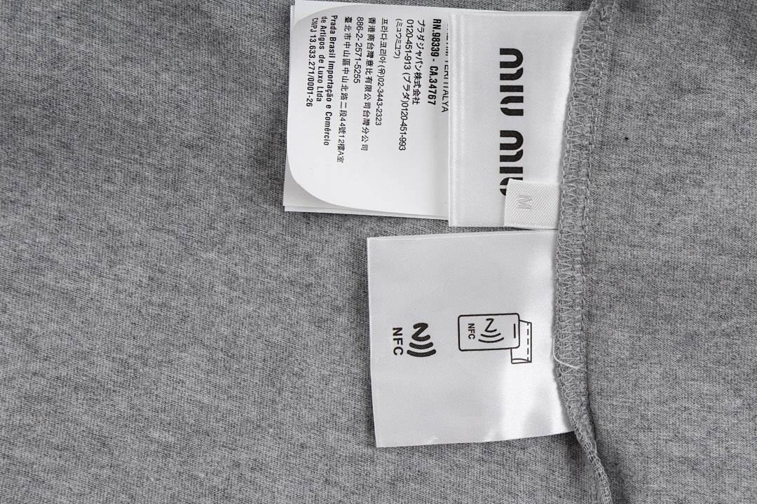 CAMISETA MIU M!U - 420