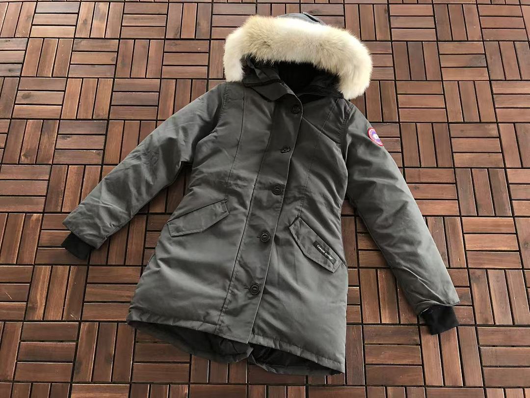 C🔥N🔥🔥A G🔥🔥🔥E WOMAN DOWN JACKET