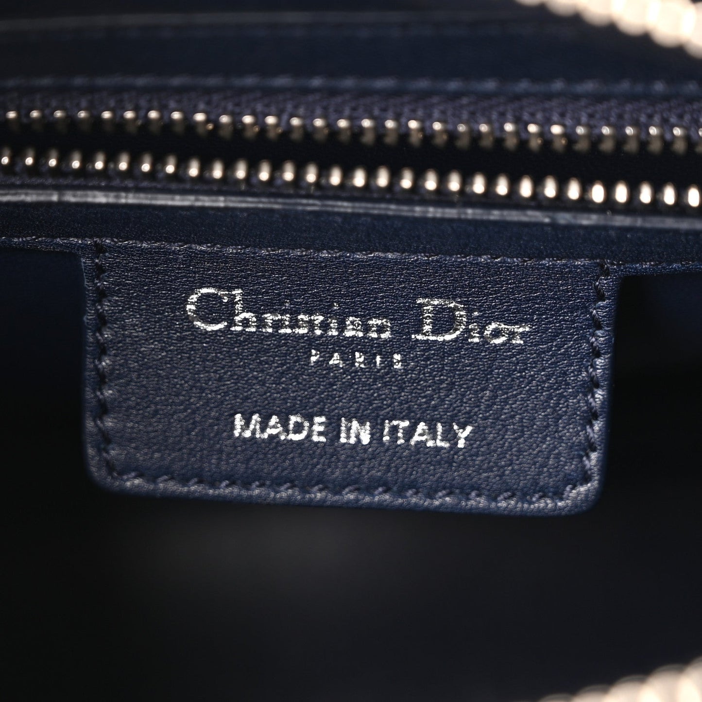DIOR