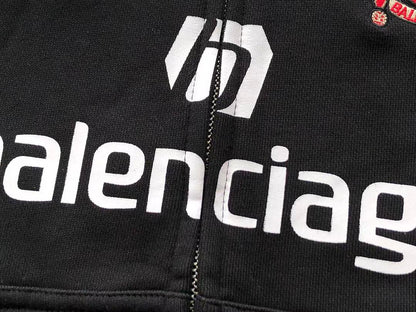 B🔥L🔥🔥🔥IA🔥A HOODIE