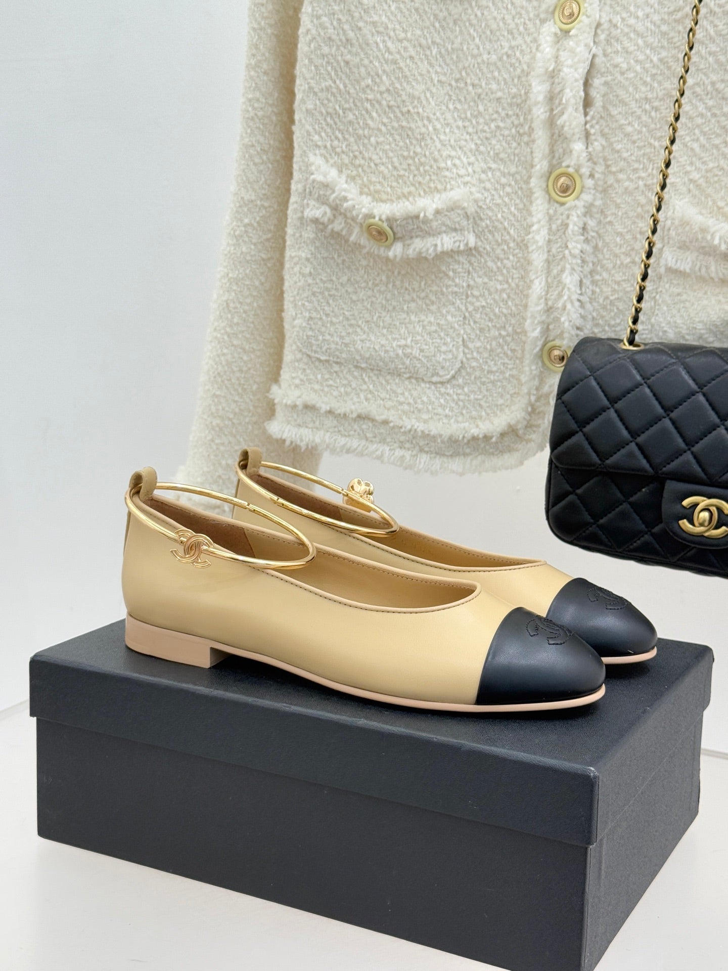 CHANEL