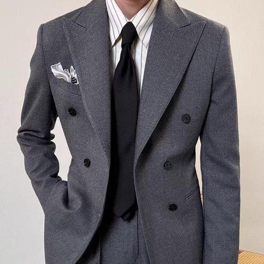 TRAJE