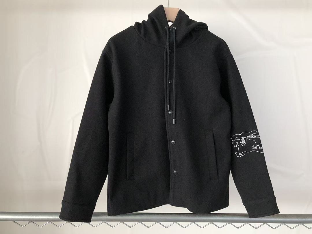 B🔥RB🔥RRY JACKET