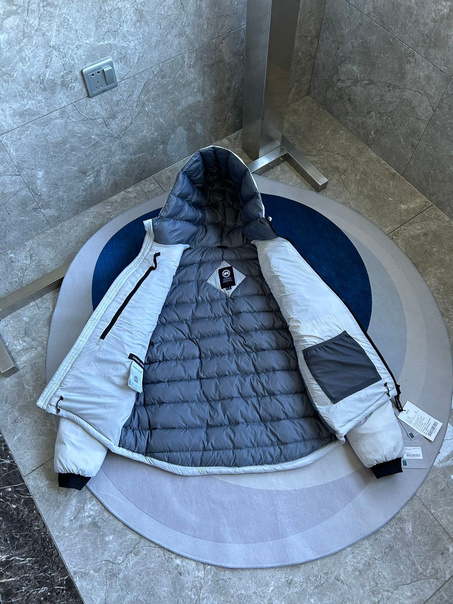 Canada Goose