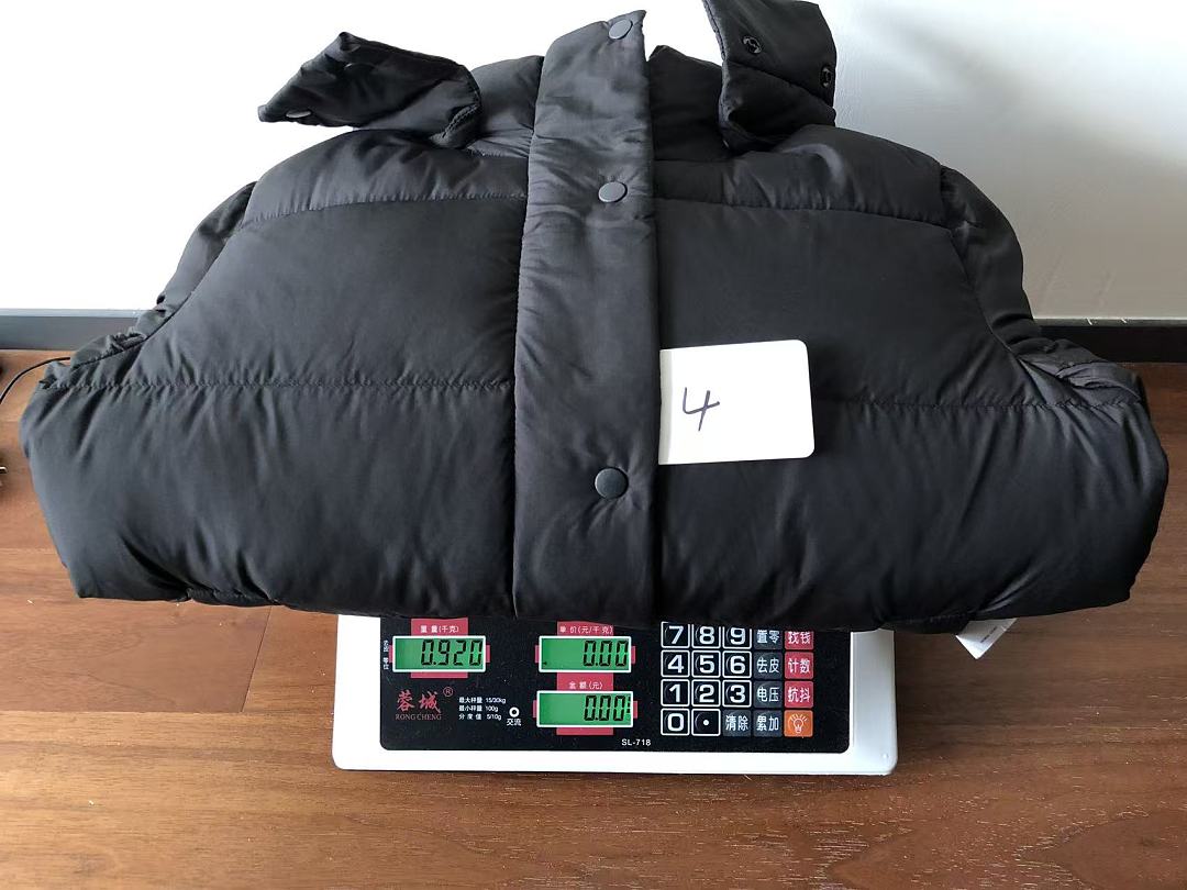 L🔥🔥UL🔥M🔥N DOWN JACKET