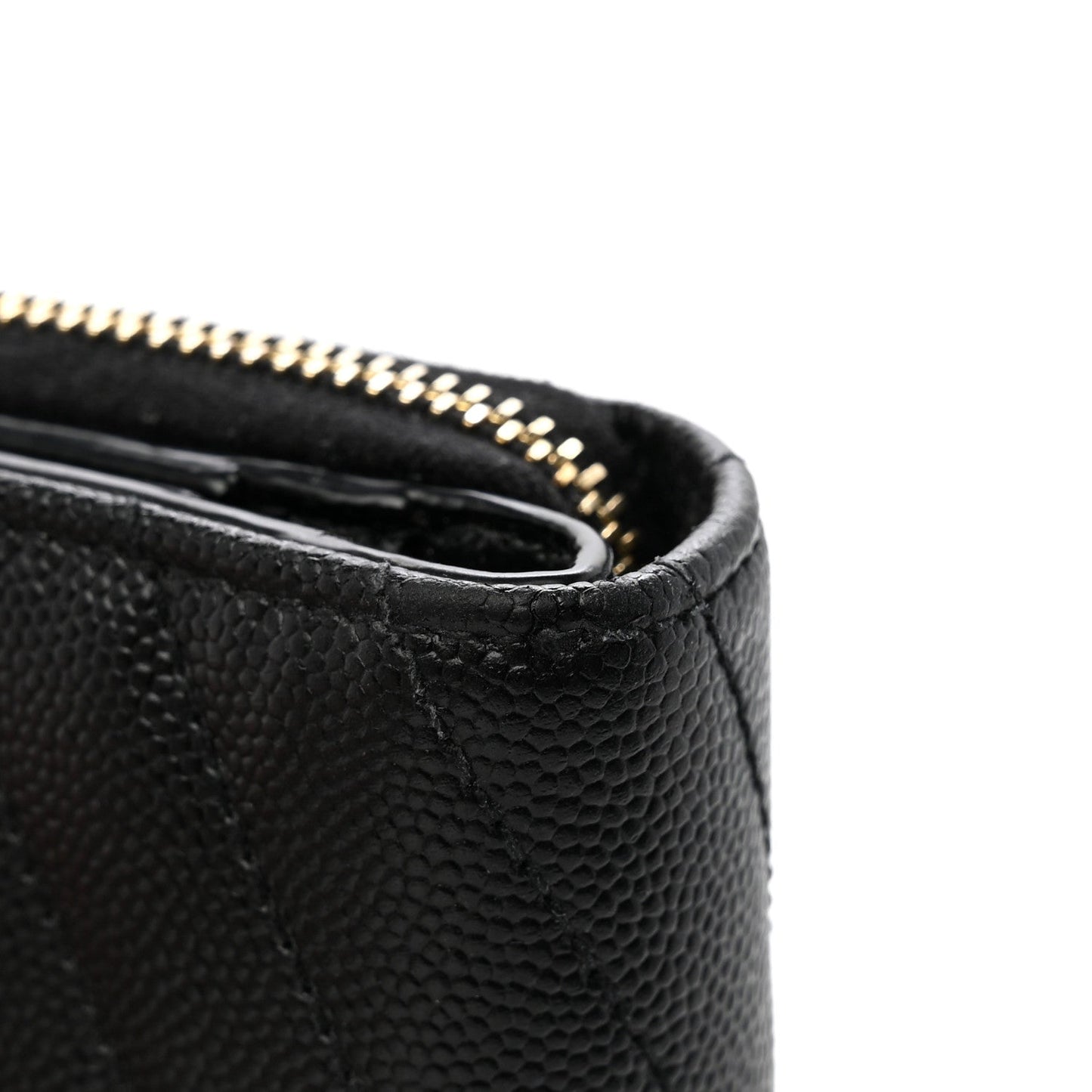 Grain De Poudre Matelasse Chevron Monogram Compact Zip Around Wallet Black