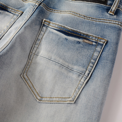 Jeans strappati con logo Amr