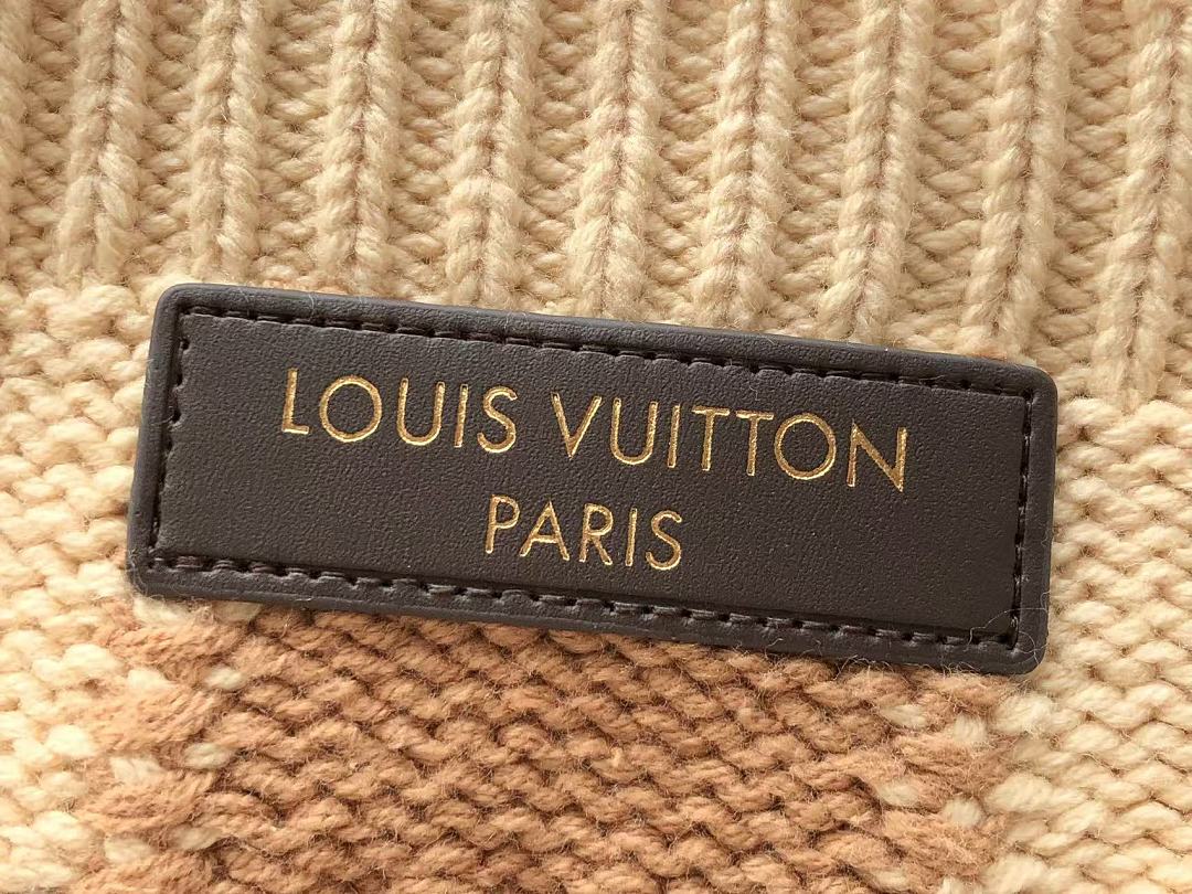 L🔥SWEATER