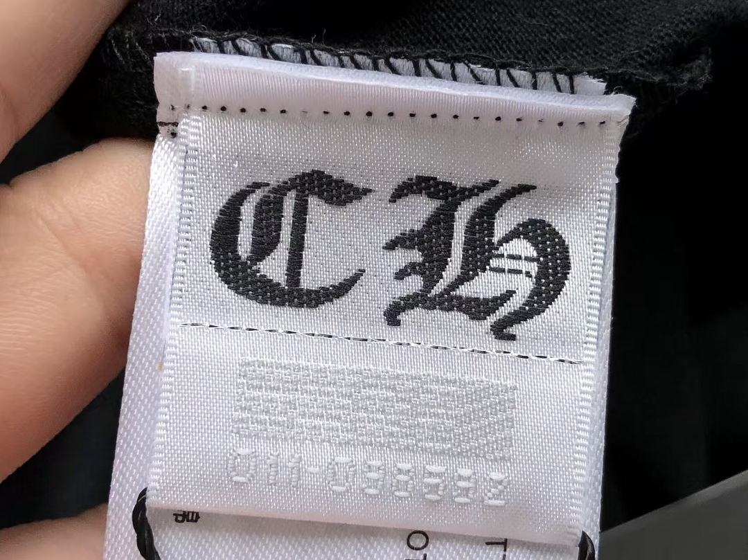 CH🔥OM🔥 HE🔥RTS LONG-SLEEVE