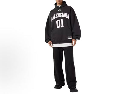 B🔥L🔥🔥🔥IA🔥A HOODIE