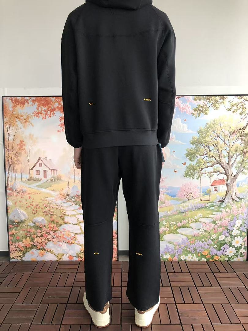 TOP ￥ 288 PANTS ￥ 248 N🔥C🔥A & N🔥K🔥HOODIE TROUSERS