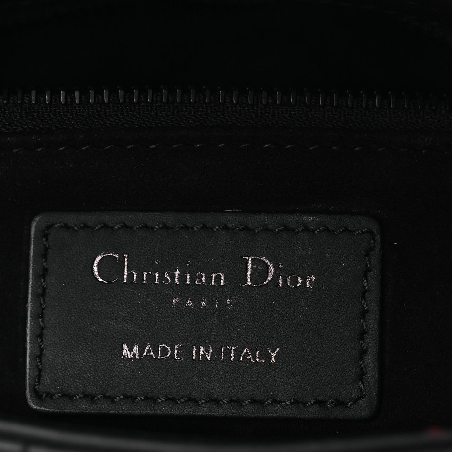 DIOR
