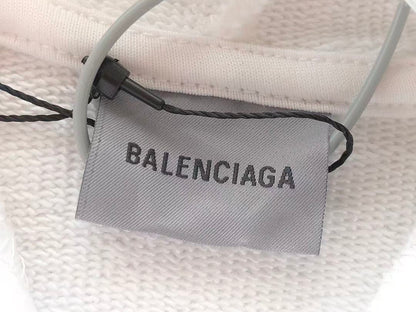 B🔥L🔥🔥🔥IA🔥A HOODIE